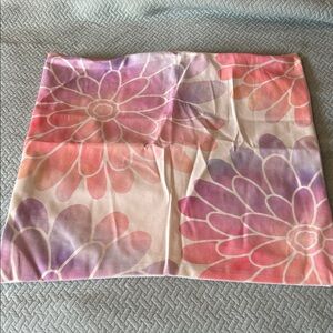 2 Floral Accent Pillow Covers in Pink and Purple nwot